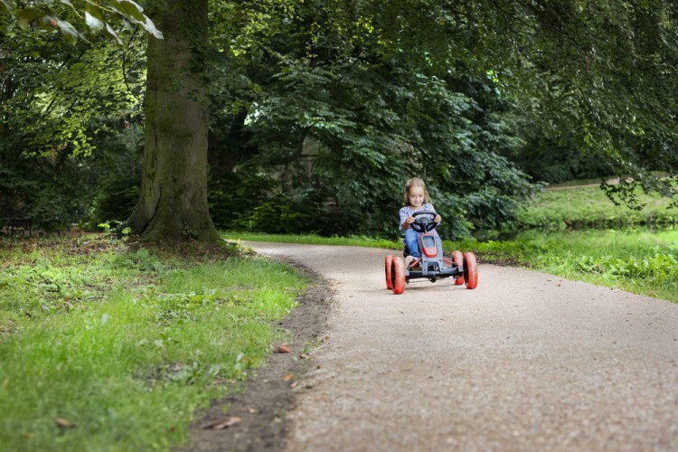 preview_BERG Reppy Rebel with girl-3.jpg