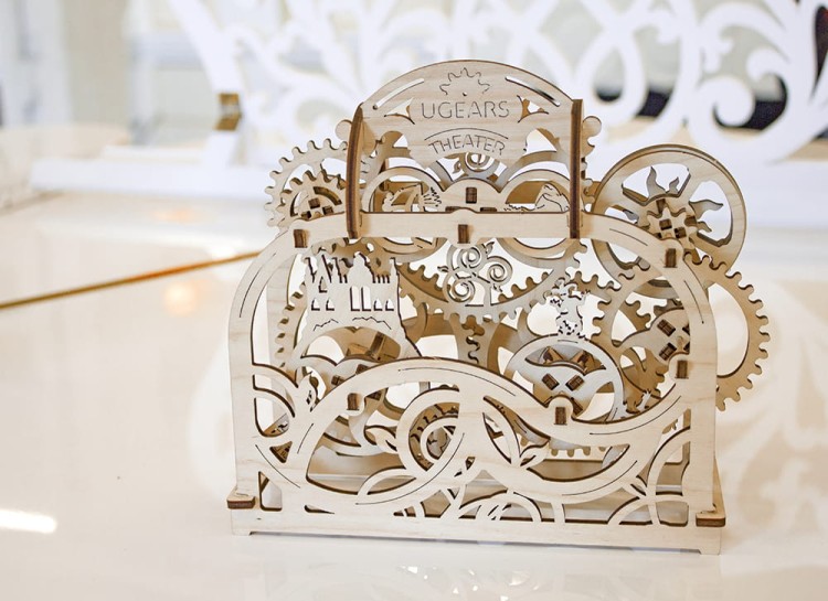 Model Theater Ugears 8.jpg