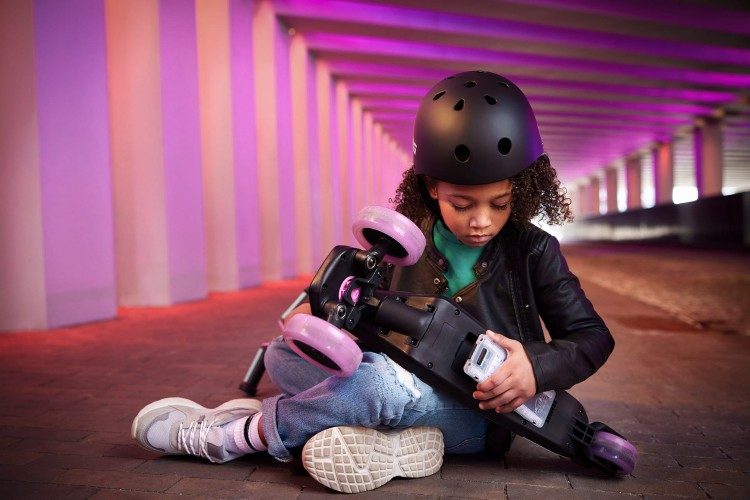 24.77.11.00_8715839090635_BERG Nexo Foldable Lights LED-deck Mint_Mood Image_15.jpg