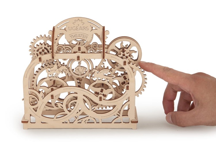 Model Theater Ugears 5.jpg