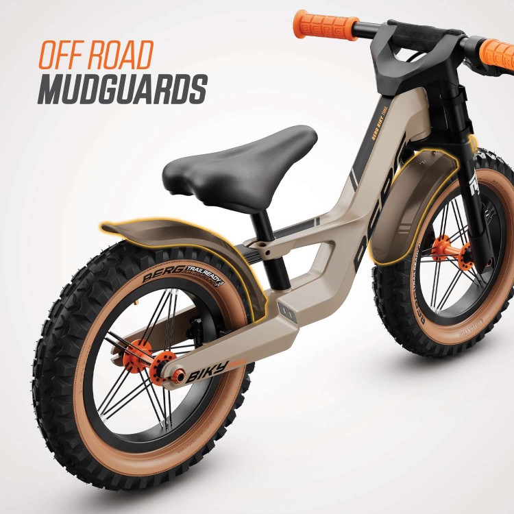 24.74.77.00_8715839103373_BERG Biky Trail Sand Handbrake_Ecomkit_EN_8.jpeg