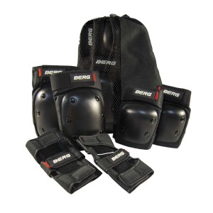 16.00.18.00_8715839091892_BERG Protection Set S_Ecomkit_EN_1.jpeg
