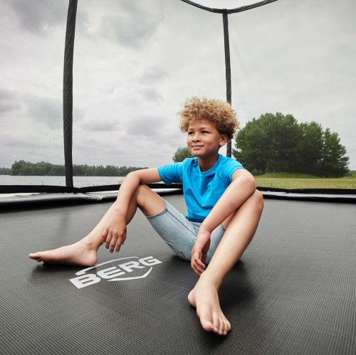 30.45.95.32_8715839101485_BERG Grand Elite Regular 520 Grey + Safety Net DLX XL_Ecomkit_EN_11.jpeg