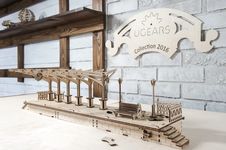 Ugears Railway Platform 02 (1).jpg