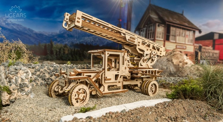 Ugears Truck UGM-11 Additions Fire Ladder 2230.jpg