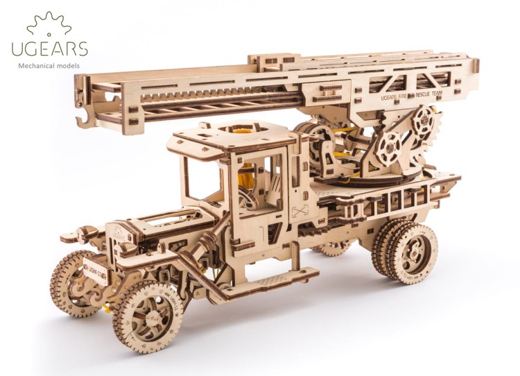Ugears Fire Ladder Truck 1.jpg
