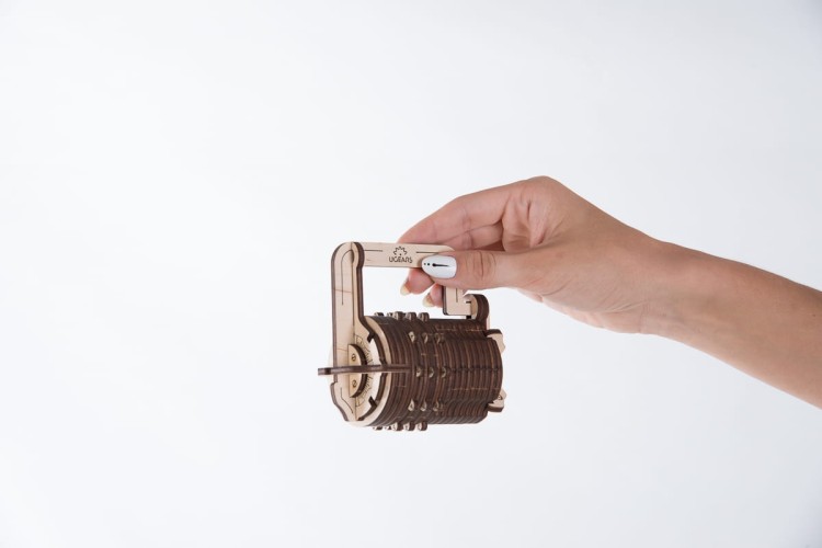 Ugears Combination Lock 9646.jpg