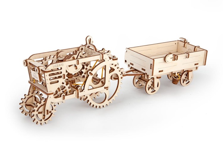 Model Trailer Ugears 3.jpg